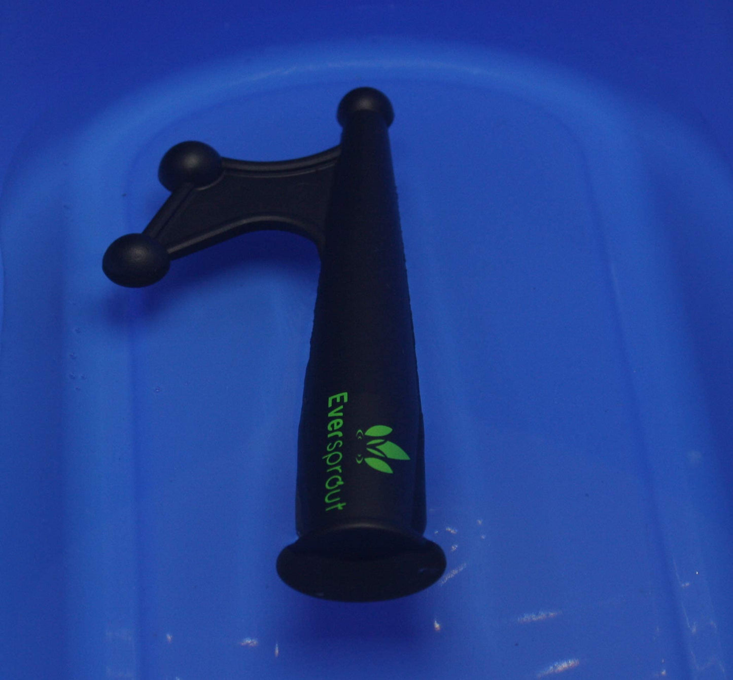 EVERSPROUT Telescoping Boat Hook | Floats, Scratch-Resistant, Sturdy Design | Durable & Lightweight, 3-Stage Anodized Aluminum Pole | Threaded End for Boating Accessories